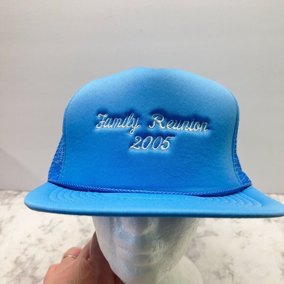 Family Reunion Trucker Hat Snapback Cap 2005 Mohrs Baby Blue Solid Pattern - Picture 8 of 11